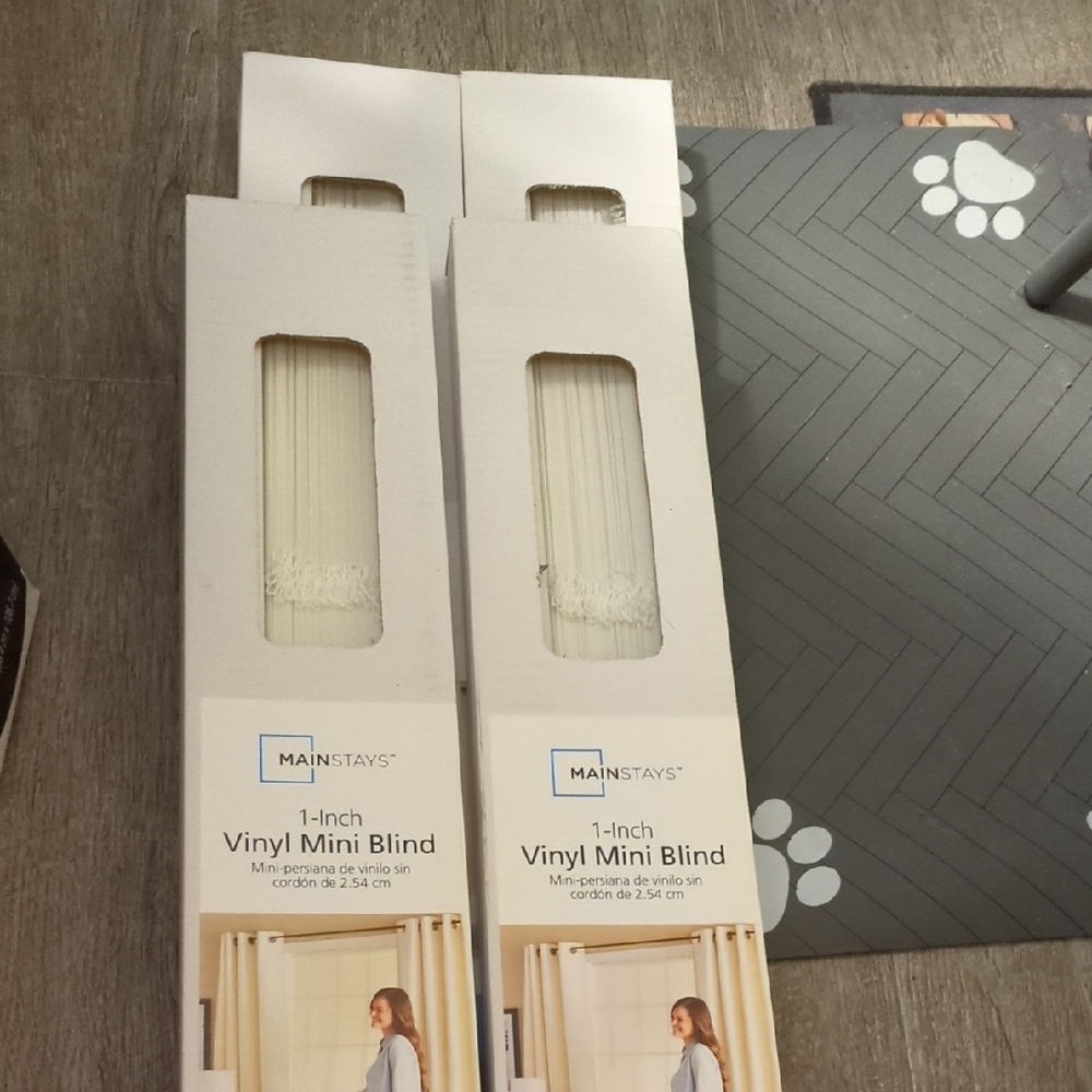 Mainstays Cream Vinyl Mini Blinds